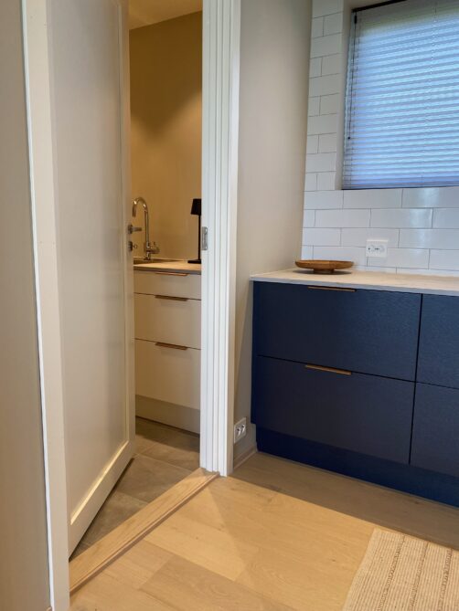 Vaskerom vis a vis kjøkken, hytte