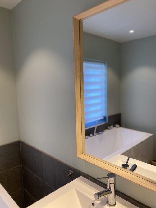 Badekar på oppusset bad på hytte