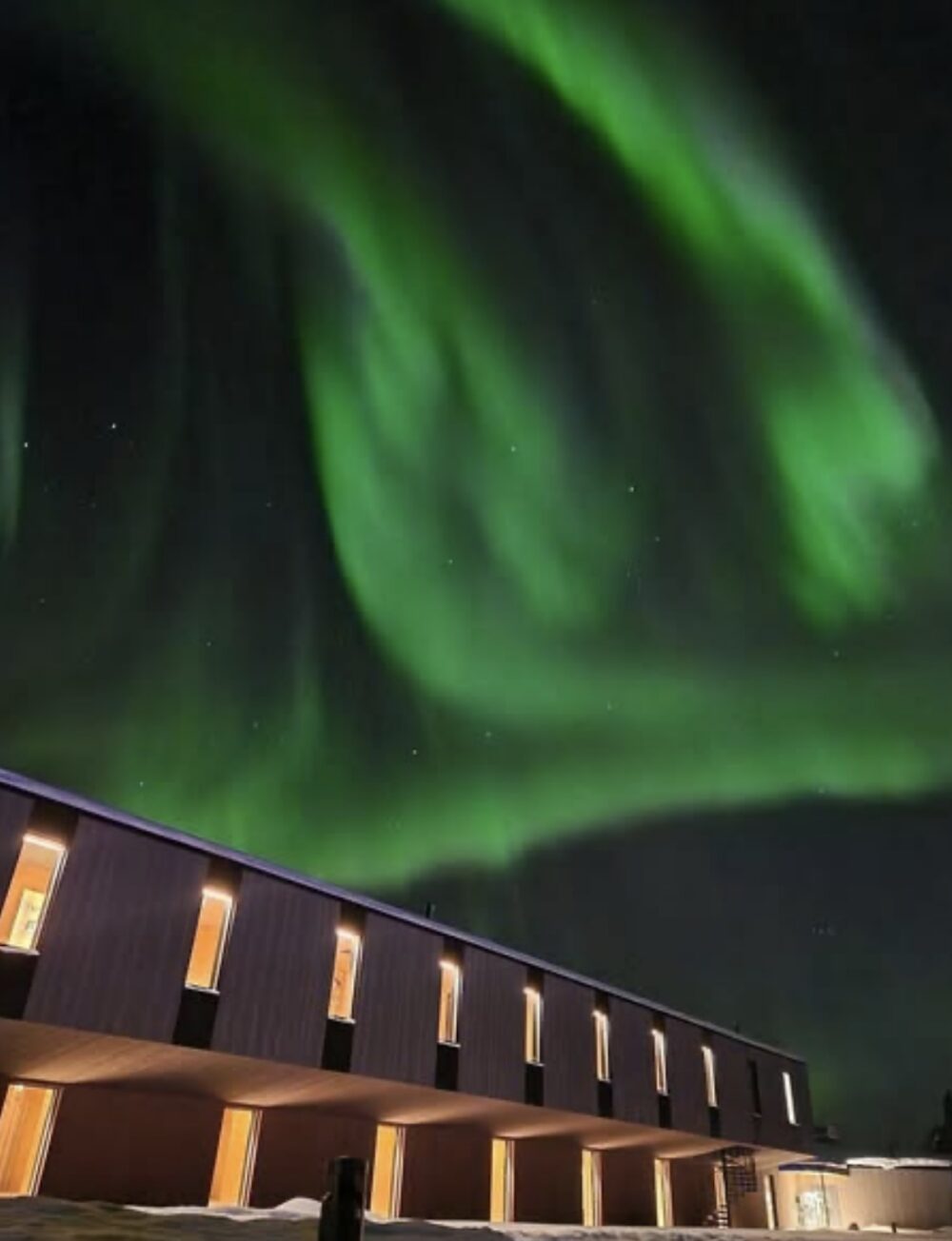 Nordlys sett fra hotellet i Alta